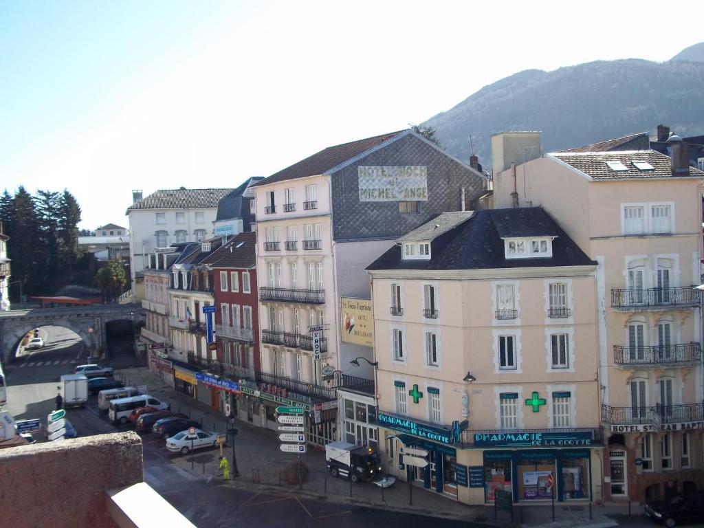 Hotel La Coupole Lourdes Exterior photo